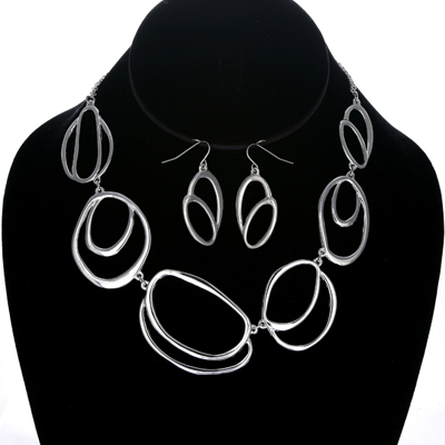 Wholesale matte Silver Necklace Earring Set Necklace Approx L W