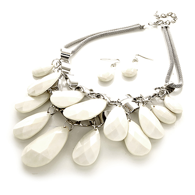 Wholesale serpentine Hoop Chain Necklace Polished Silver Faux White Stone Facete