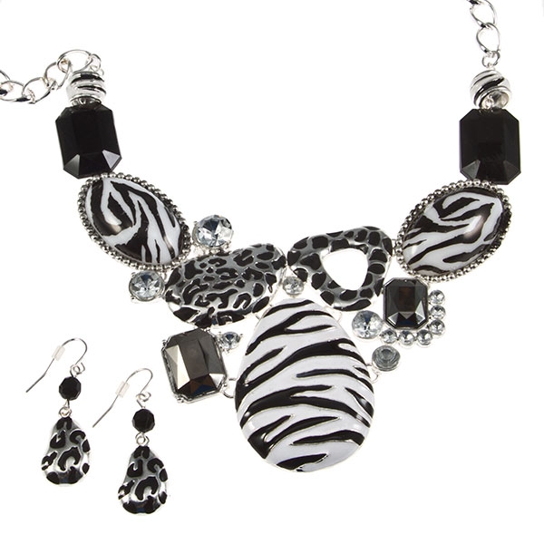 Wholesale silver chain necklace earring set inches assorted medallions cabochons