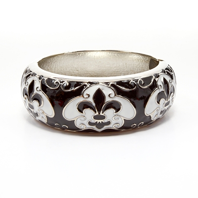 Wholesale black White Fleur De Lis Polished Silver Bracelet Spring Hinge Lead Co